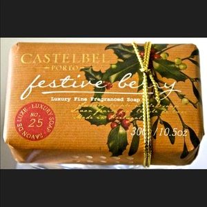 CASTELBEL PORTO FESTIVE BERRY CHRISTMAS SOAP BAR NEW
